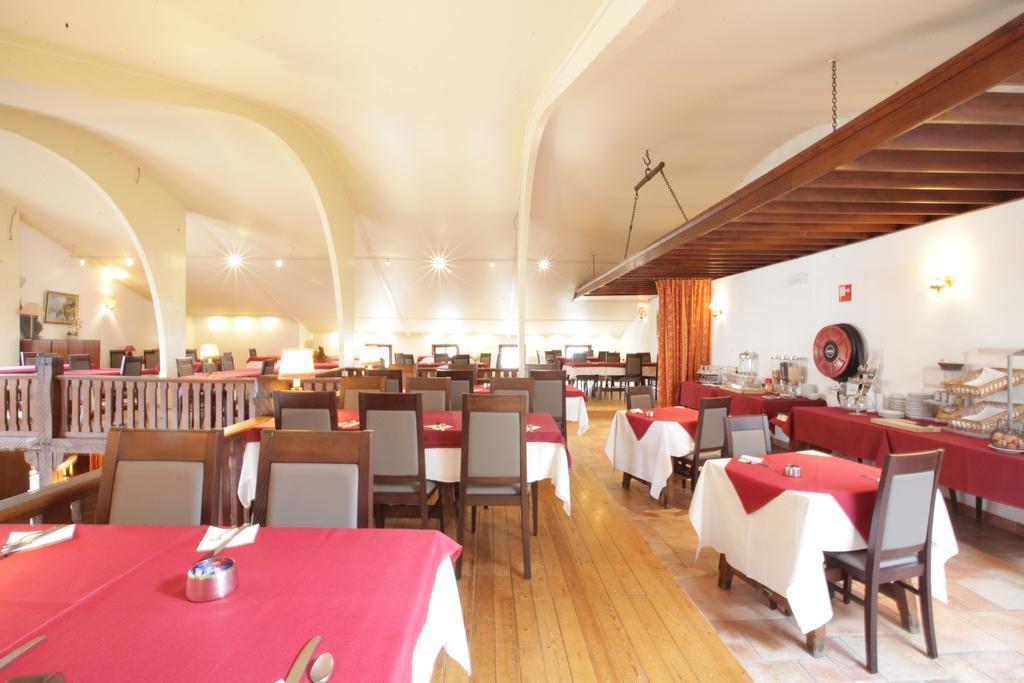 Le Relais Du Marquis Hotel Ittre Buitenkant foto