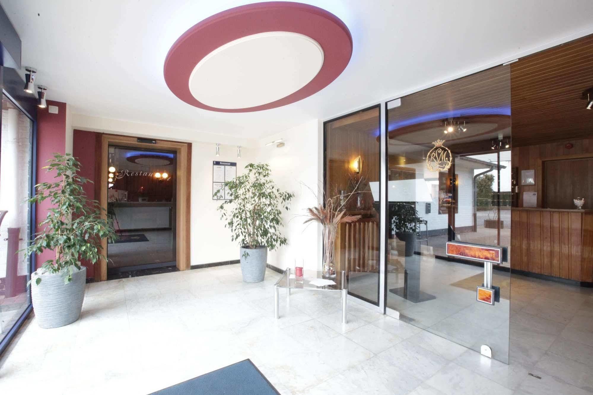 Le Relais Du Marquis Hotel Ittre Buitenkant foto